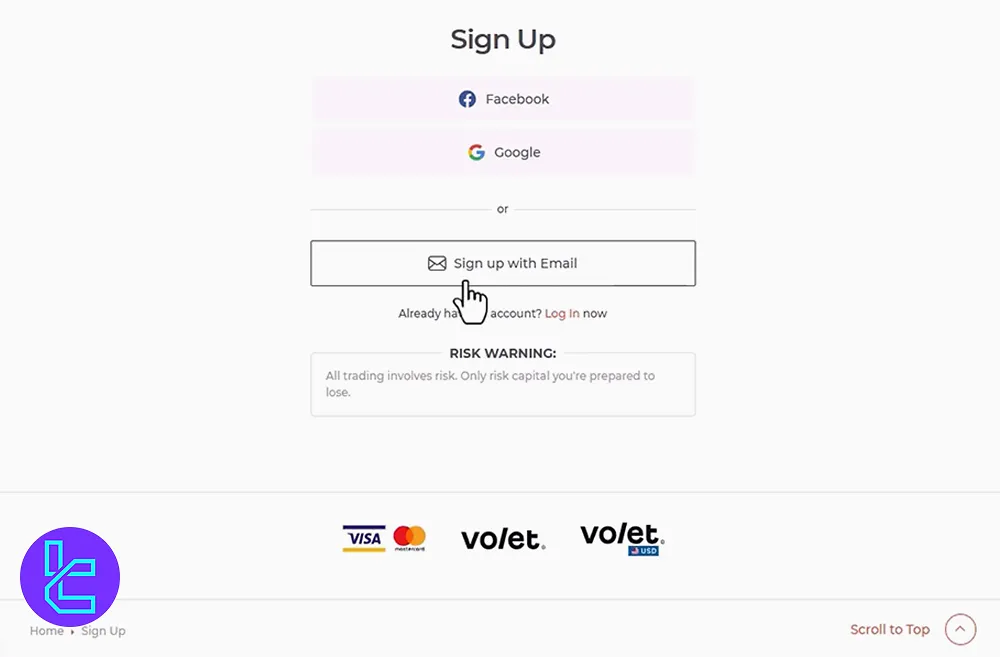انتخاب گزینه ثبتنام با ایمیل در بروکر آی کیو آپشن